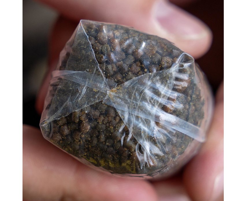 pytle z Pva Avid Carp 60 x 120 mm