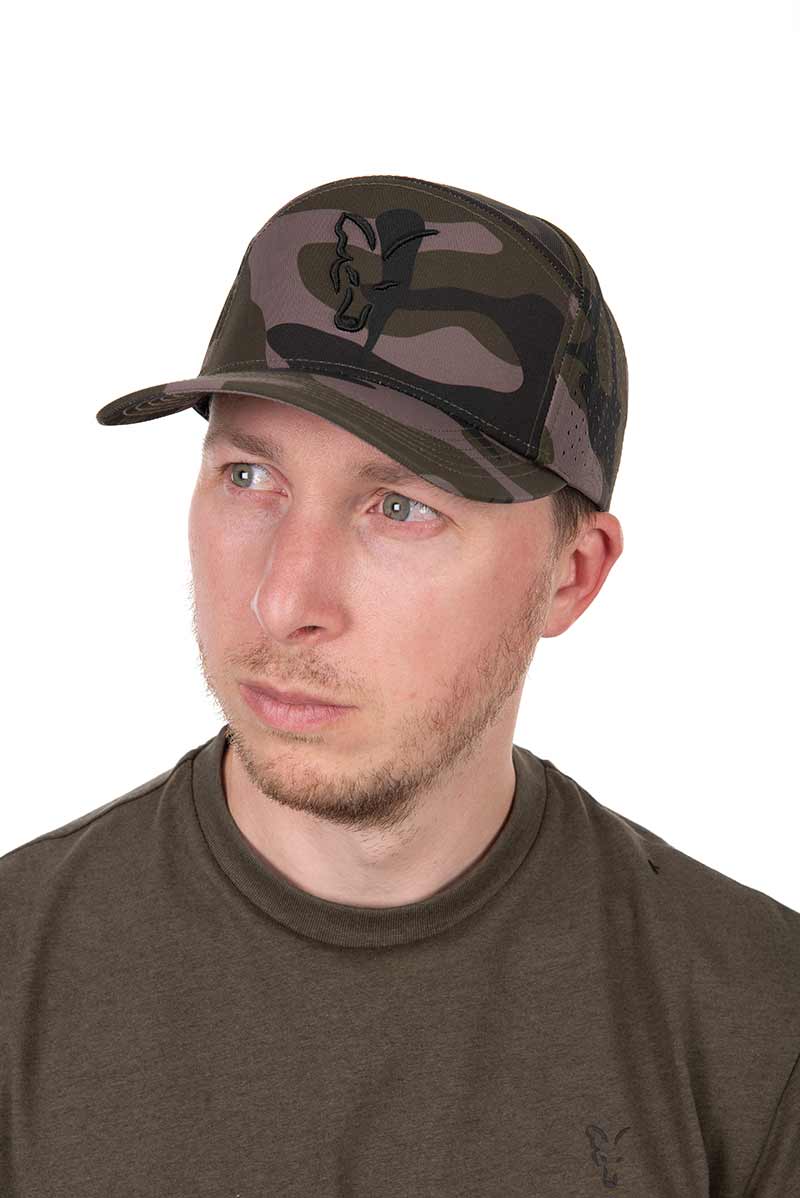Gorra Fox Volley Camo - Tienda Carpfishing