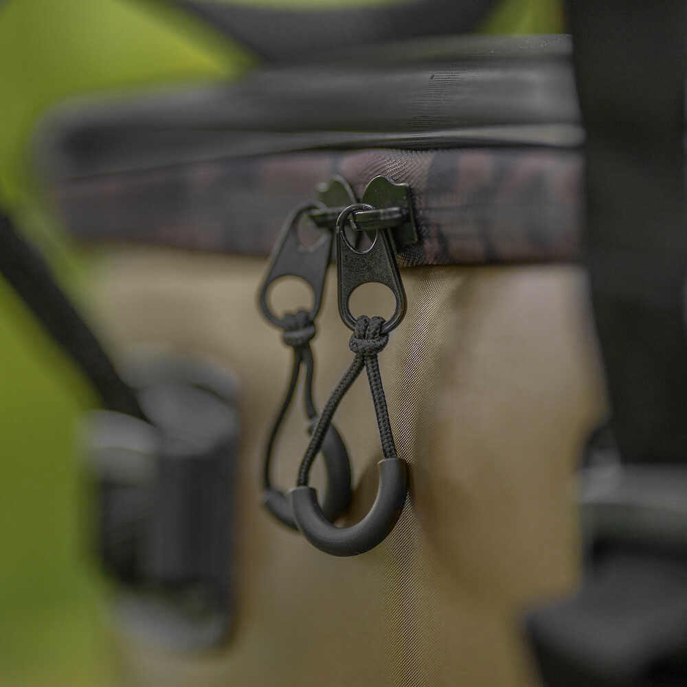 Macuto Avid Carp Stormshield EVA 30 L - Tienda Carpfishing