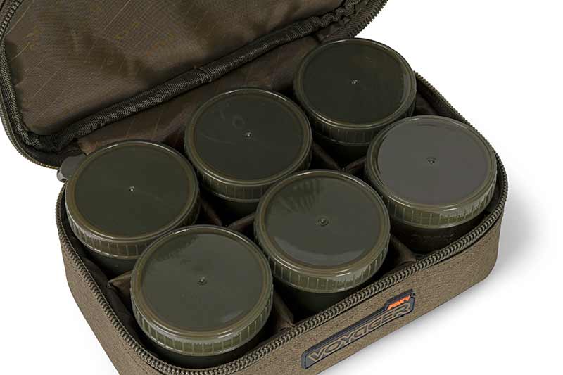 Macuto de 8 botes de cebo Fox Voyager® - Tienda Carpfishing