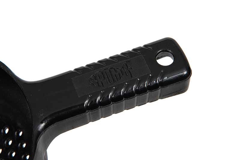 Pala cebadora Spomb Mega Scoop - Tienda Carpfishing