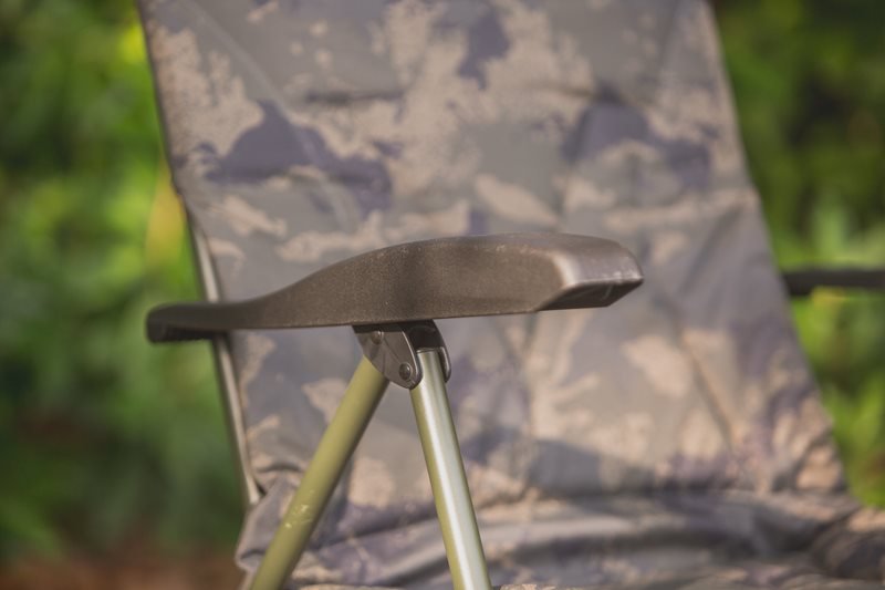 Silla Solar Undercover Camo Recliner - Tienda Carpfishing