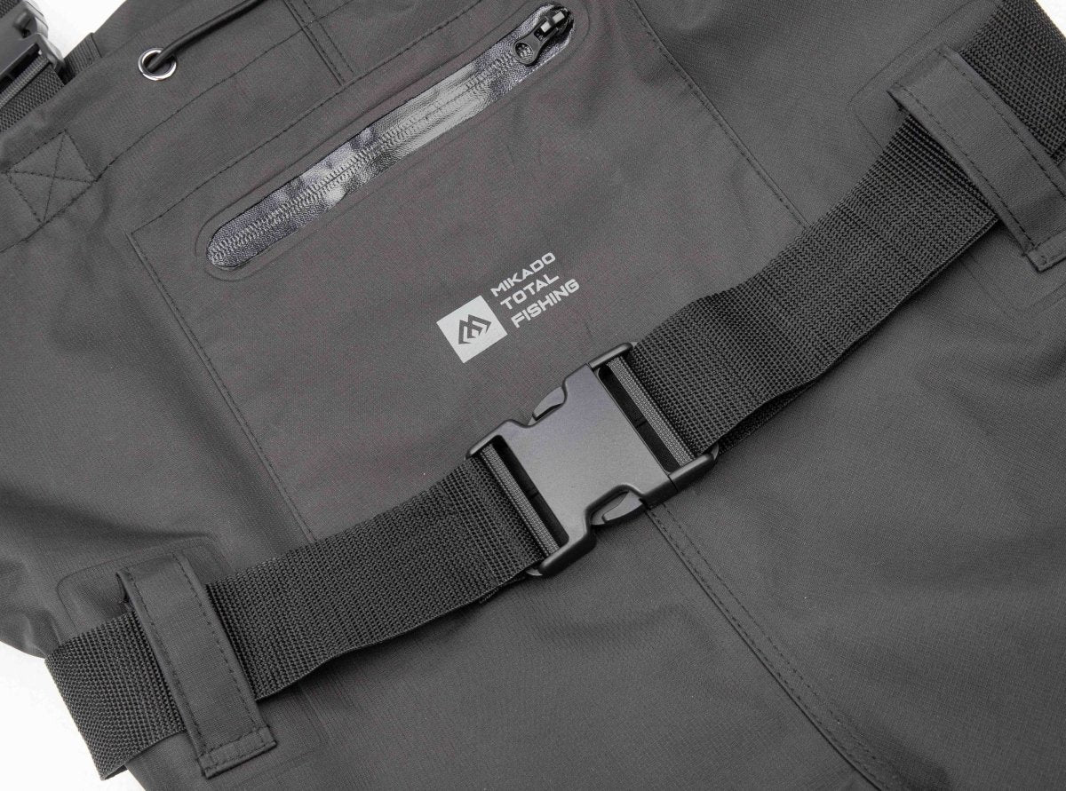 Vadeador Mikado Basic Negro - Tienda Carpfishing