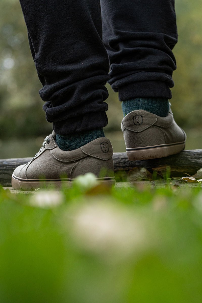 Zapatillas Fox Canvas Caqui - Tienda Carpfishing