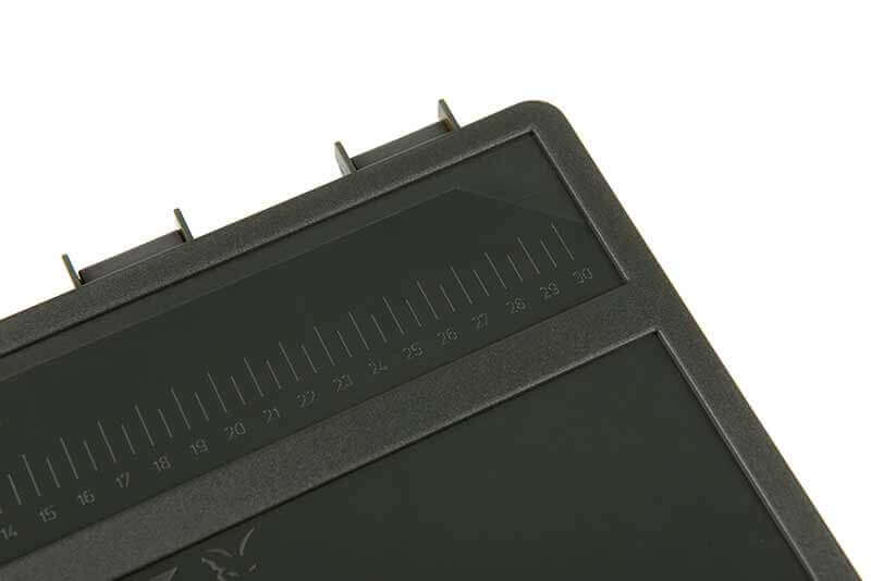 Caja Tackle Fox EOS L 4