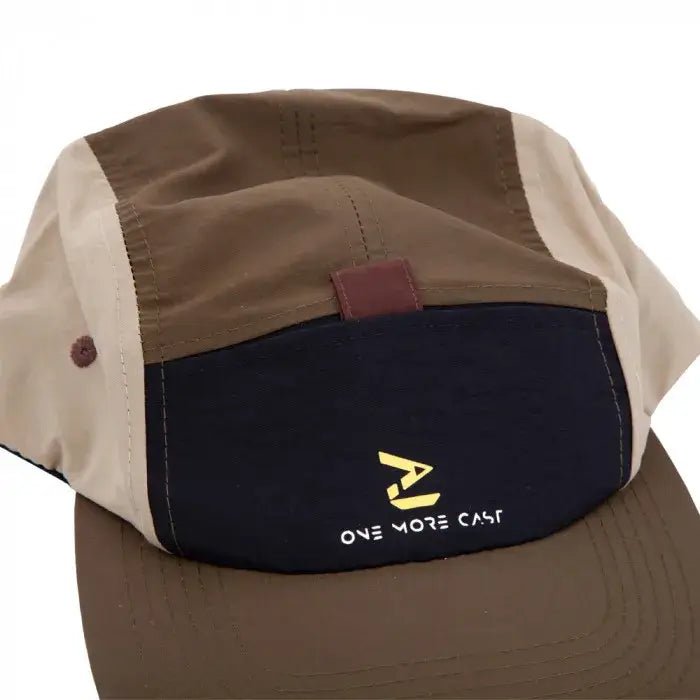 Gorra OMC Mirror 5 Panel - Tienda Carpfishing
