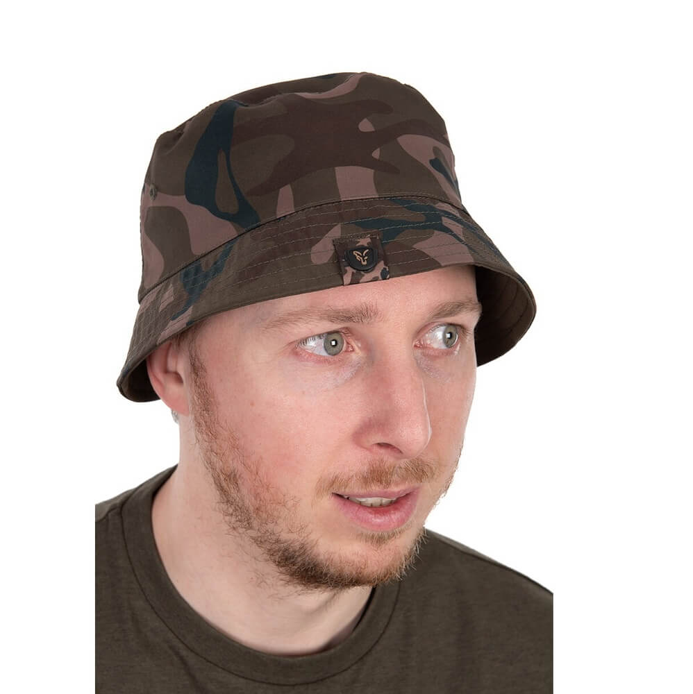 Sombrero Reversible Fox Camo Verde - Tienda Carpfishing