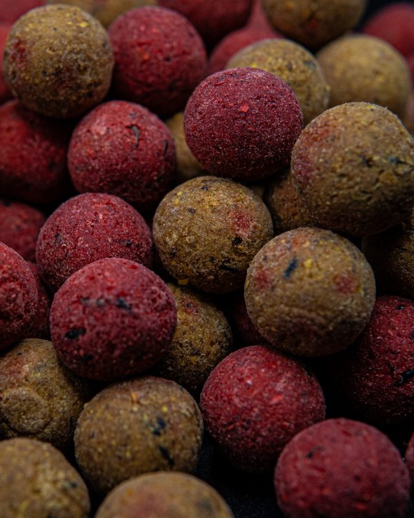 Boilies Rozpustné látky Pro Elite Baits Banány Strawberry 20 mm 3,5 kg