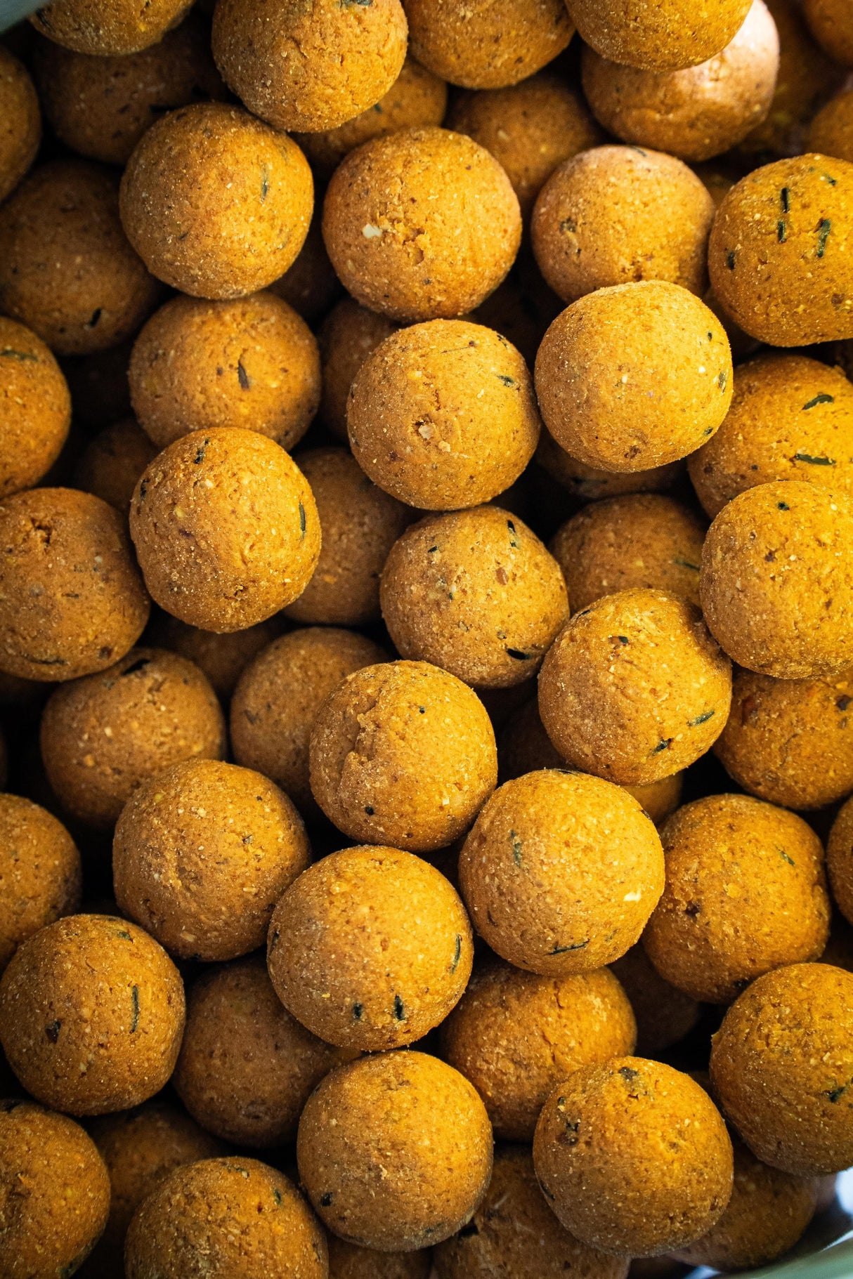 Boilies Rozpustné látky Pro Elite Baits Melon & Peach 20 mm 3,5 kg