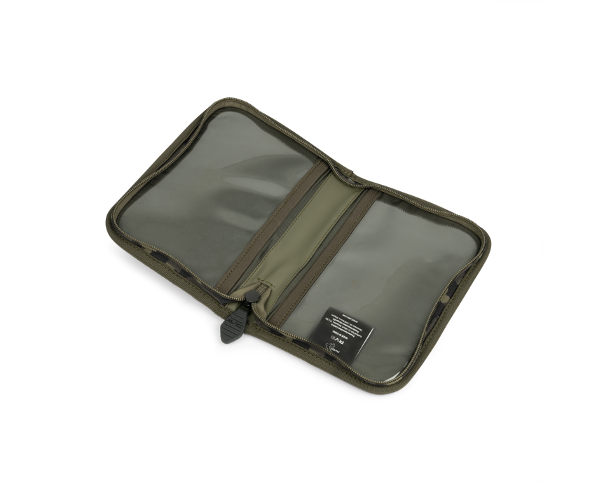 Peněženka s licencí Avid Carp RVS