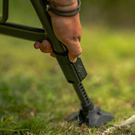 Bed Chair Avid Carp Benchmark Ultra X 8 patas - Tienda Carpfishing