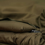 Bed Chair con saco de dormir Avid Carp Revolve X System 8 patas - Tienda Carpfishing