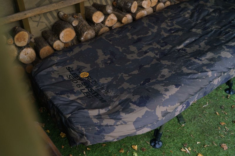 Bed Chair con saco de dormir Solar Worldwide STD 6 patas - Tienda Carpfishing