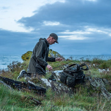 Cortavientos Impermeable Nash ZT Lite Dry Pack - Tienda Carpfishing