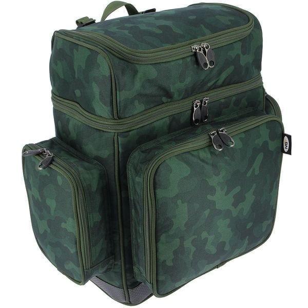 Mochila Multi - Pocket NGT Camo Verde - Tienda Carpfishing